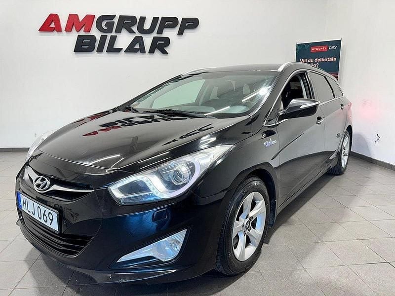 Svart Begagnad 2014 Hyundai i40 Kombi | 69 900 kr (Marknadspris) - Bild 1/4