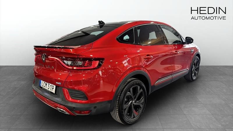 Begagnad Renault Arkana Bose Edition 94 HK (69 kW) 2022 Röd metallic SUV