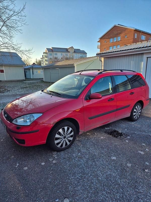 Begagnad 2004 Ford Focus Kombi | 18 000 kr (Bra pris) - Bild 1/4