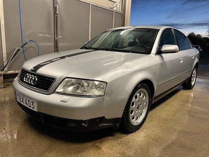 Begagnad 2000 Audi A6 Sedan | 13 000 kr (Marknadspris) - Bild 1/4