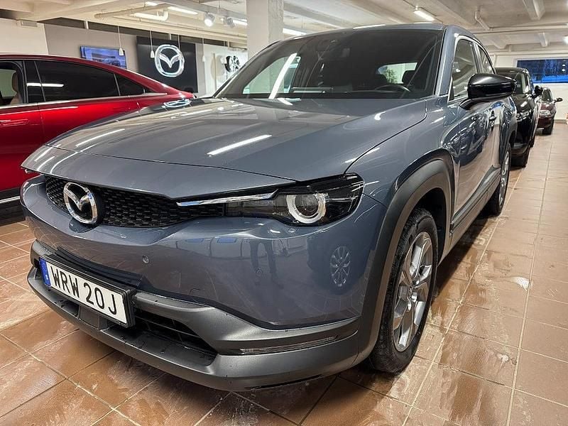 Grå Begagnad 2022 Mazda MX30 SUV | 165 000 kr (Marknadspris) - Bild 1/4