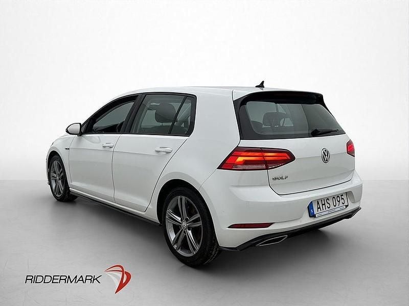 Begagnad VW Golf VII R-line 116 HK (85 kW) 2018 Vit Halvkombi