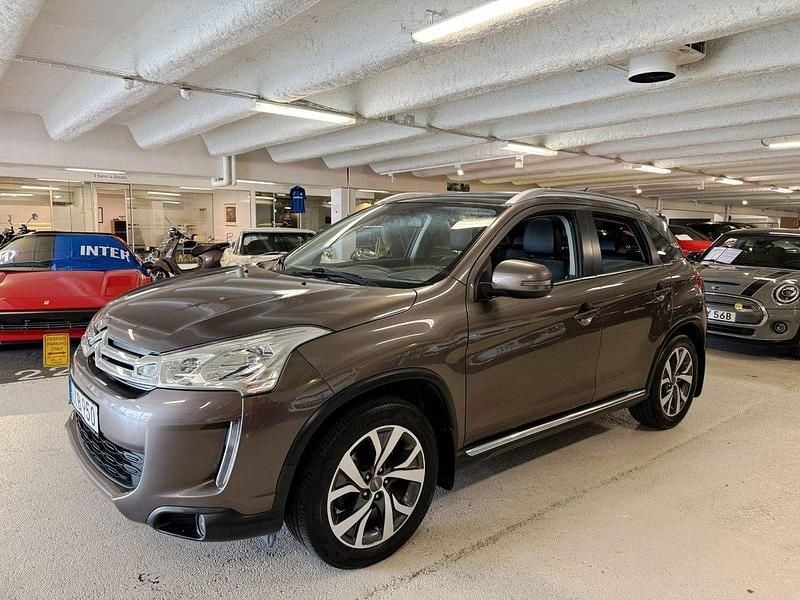 Brun Begagnad 2014 Citroën C4 Aircross SUV | 89 900 kr - Bild 1/4