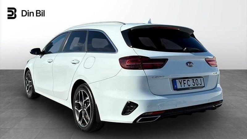 Begagnad Kia Ceed Sportswagon GT-Line 140 HK (102 kW) 2019 Vit Kombi