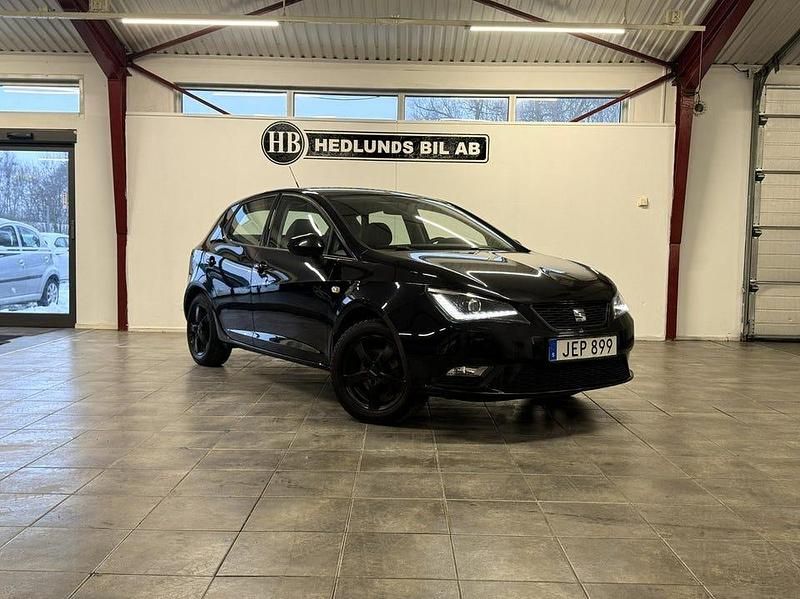 Begagnad Seat Ibiza Black Edition 95 HK (69 kW) 2016 Svart