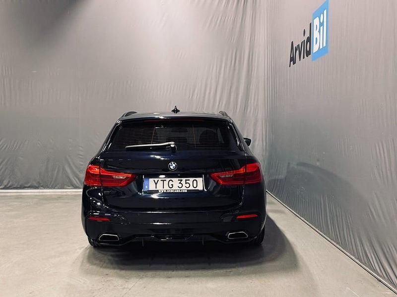 Begagnad BMW 530 M Sport 252 HK (185 kW) 2017 Svart Kombi