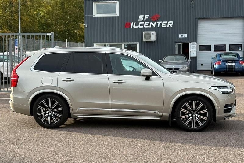 Ljusbrun (brun) Begagnad 2017 Volvo XC90 Inscription SUV | 369 900 kr (Superpris) - Bild 1/4