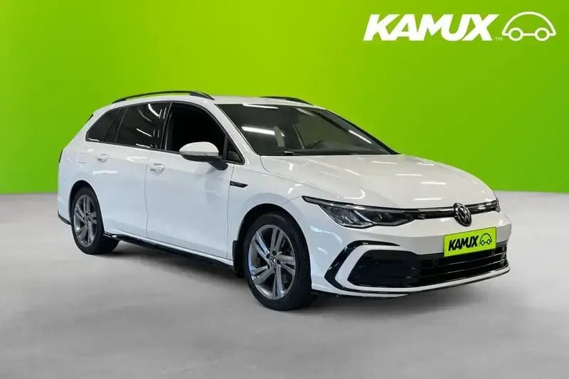 Vit Begagnad 2022 VW Golf VIII R-line Kombi | 254 900 kr (Dyr) - Bild 1/4