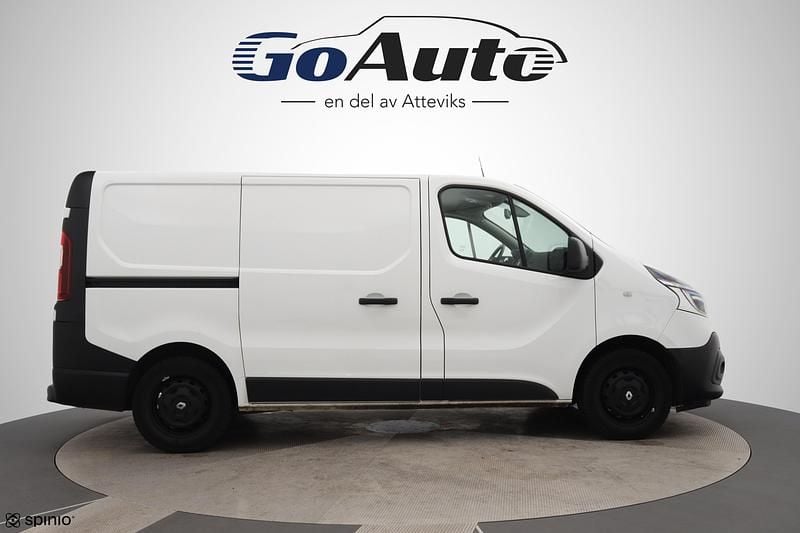 Begagnad Renault Trafic 121 HK (88 kW) 2021 Vit Minibuss