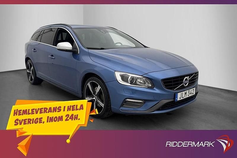 Blå Begagnad 2017 Volvo V60 Kombi | 234 900 kr - Bild 1/3