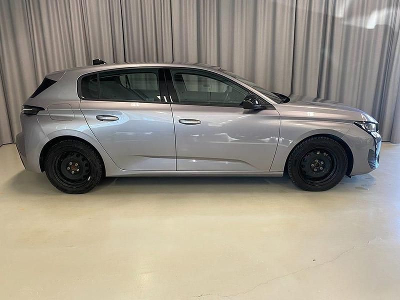 Begagnad Peugeot 308 Active 131 HK (96 kW) 2023 Grå Halvkombi