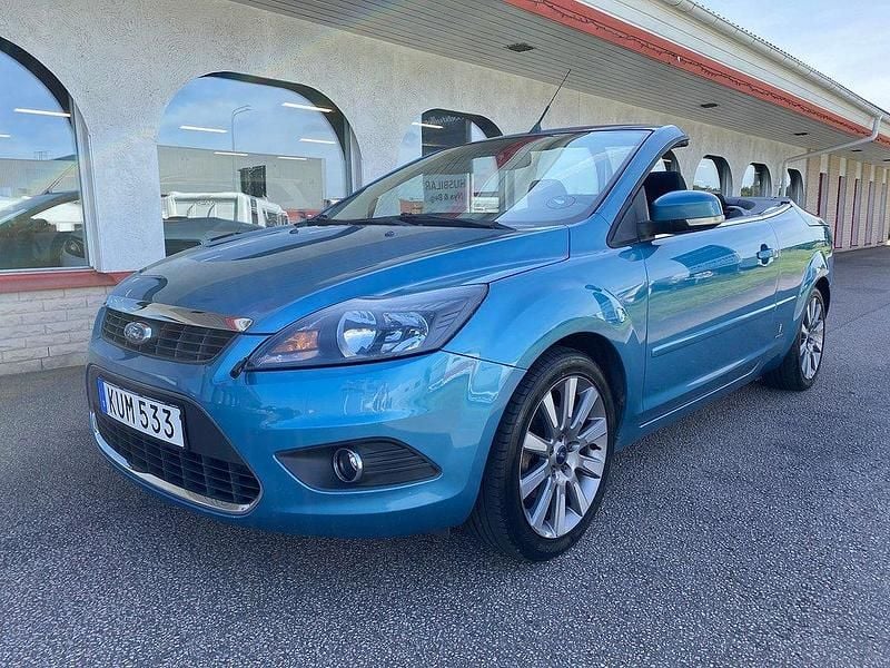 Blå (acquabluemetallic) Begagnad 2010 Ford Focus Cabriolet Trend Cab | 79 500 kr - Bild 1/4