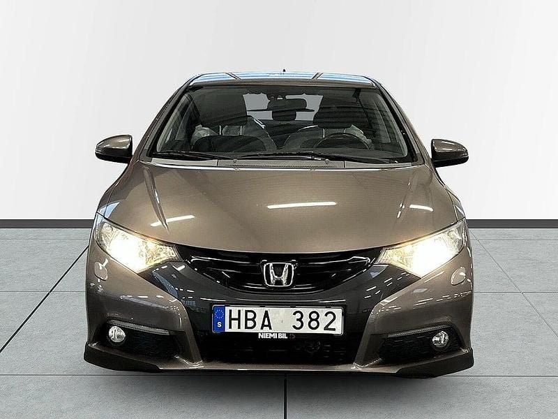 Begagnad Honda Civic Sport 141 HK (103 kW) 2012 Grå Halvkombi