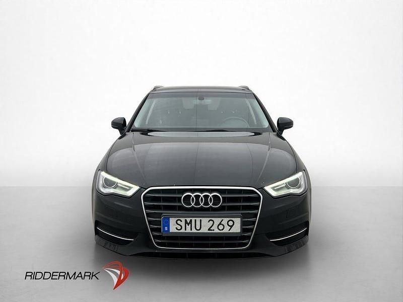 Begagnad Audi A3 Attraction 110 HK (80 kW) 2015 Svart Halvkombi