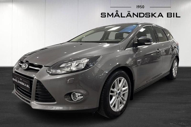 Brun Begagnad 2012 Ford Focus Titanium Kombi | 79 000 kr (Dyr) - Bild 1/4