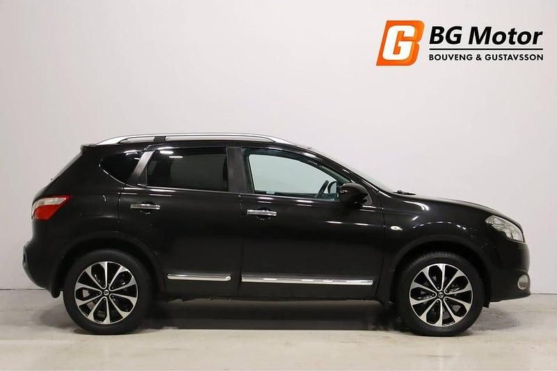 Begagnad Nissan Qashqai 141 HK (103 kW) 2011 Svart SUV