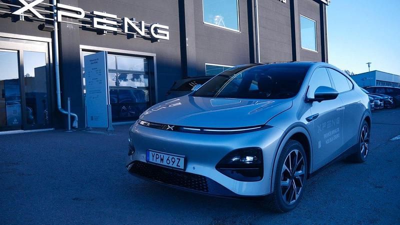 Silver Begagnad 2024 XPENG G6 SUV | 577 619 kr - Bild 1/3