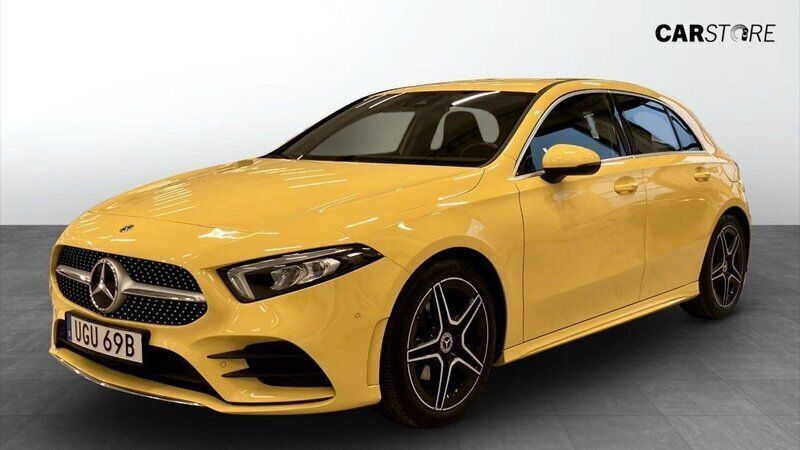 Gul Begagnad 2021 Mercedes A180 AMG Kombi | 214 900 kr (Superpris) - Bild 1/4