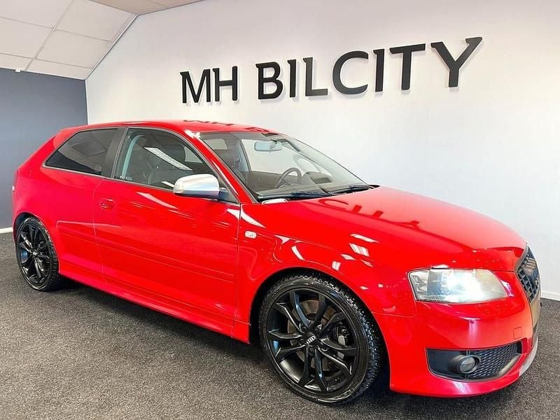 Röd Begagnad 2008 Audi S3 Sportback Halvkombi | 69 900 kr (Dyr) - Bild 1/4