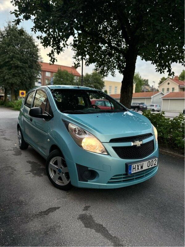 Grön Begagnad 2012 Chevrolet Spark Halvkombi | 24 900 kr (Bra pris) - Bild 1/4