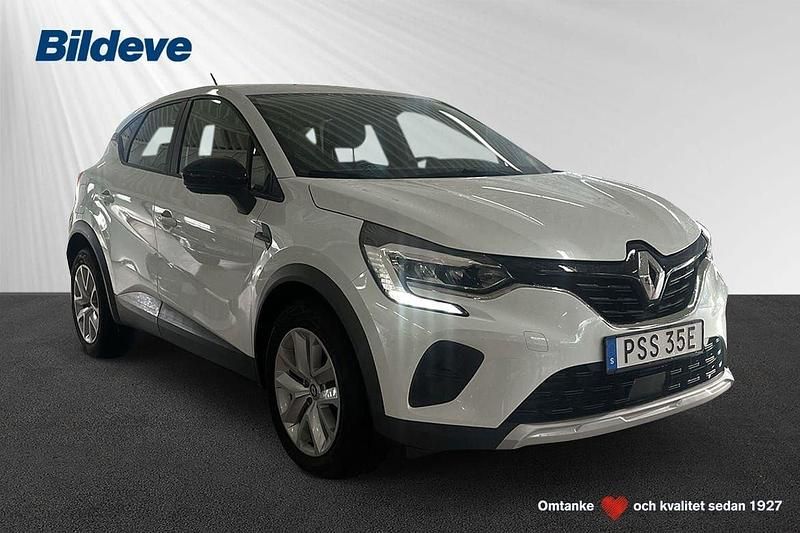 Vit Begagnad 2021 Renault Captur Zen SUV | 194 900 kr (Bra pris) - Bild 1/4