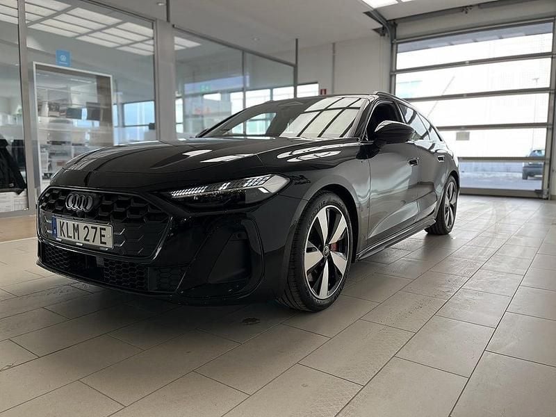 Ny Audi A5 2025 Svart Kombi