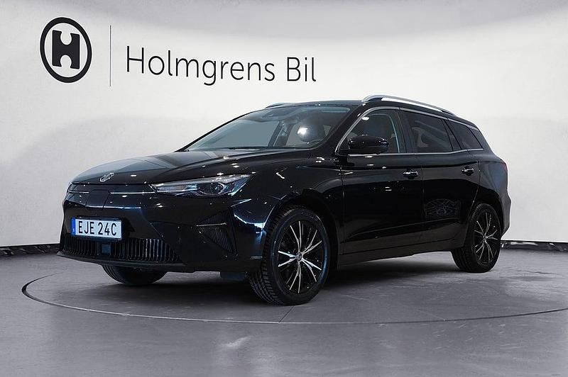 Begagnad MG MG5 EV Luxury 2022 Svart Kombi