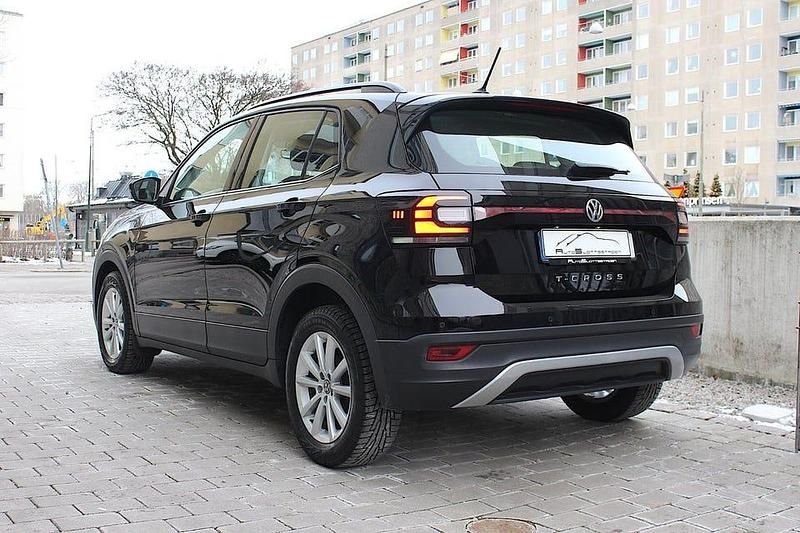 Begagnad VW T-Cross 95 HK (69 kW) 2019 Svart SUV