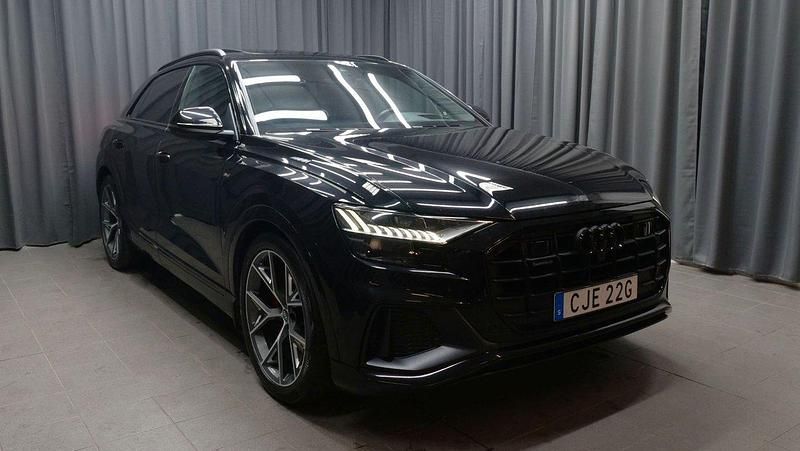 Begagnad Audi Q8 S-Line 286 HK (210 kW) 2019 Svart SUV