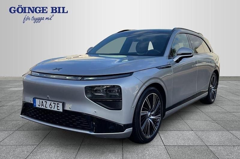 Silver Begagnad 2024 XPENG G9 SUV | 789 000 kr (Dyr) - Bild 1/3