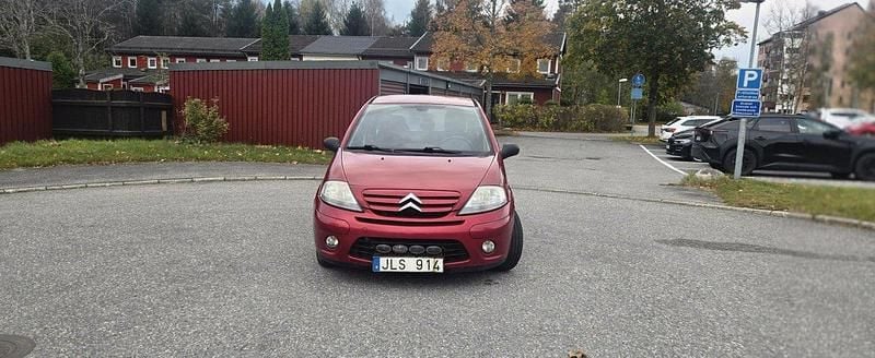 Röd Begagnad 2008 Citroën C3 Halvkombi | 20 000 kr (Bra pris) - Bild 1/4