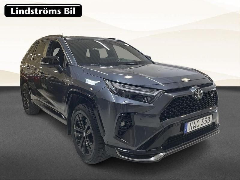 Begagnad Toyota RAV4 Sport 310 HK (228 kW) 2024 Grå SUV