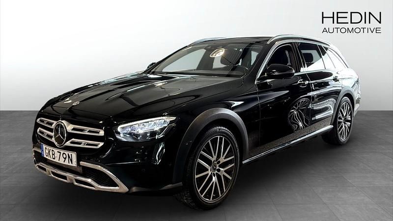 Svart (black) Begagnad 2022 Mercedes E220 Kombi | 379 900 kr (Marknadspris) - Bild 1/4