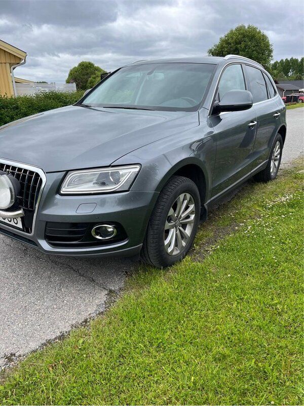 Grå Begagnad 2016 Audi Q5 Design SUV | 165 000 kr (Bra pris) - Bild 1/4