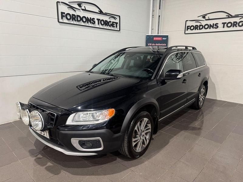 Svart Begagnad 2013 Volvo XC70 SUV | 84 900 kr (Marknadspris) - Bild 1/4