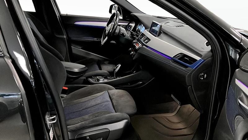 Begagnad BMW X2 Shadowline 191 HK (140 kW) 2019 Svart (black) SUV