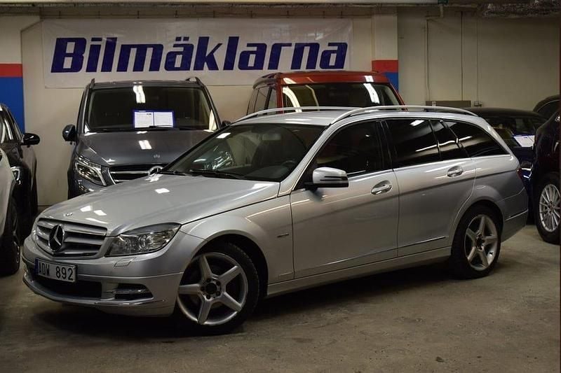 Silver Begagnad 2010 Mercedes C250 Kombi | 159 000 kr (Marknadspris) - Bild 1/4