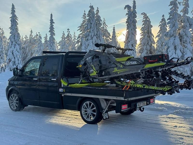 Begagnad VW T5 131 HK (96 kW) 2007 Van