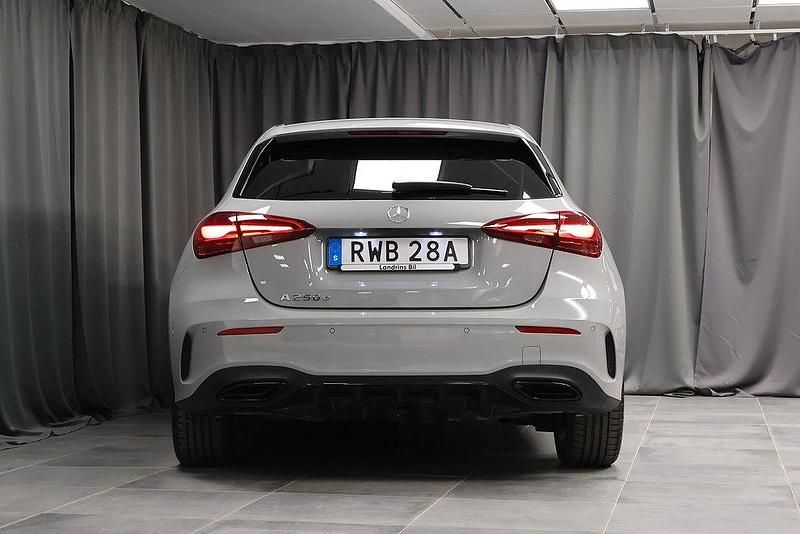 Begagnad Mercedes A250 AMG 2026 Grå