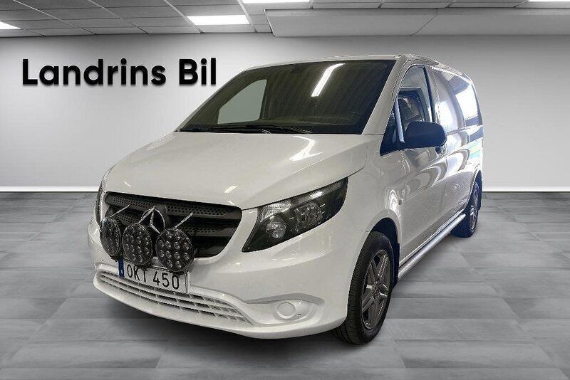 Begagnad 2017 Mercedes Vito Minibuss | 199 900 kr - Bild 1/4