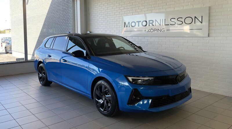 Blå Begagnad 2024 Opel Astra Edition Kombi | 289 500 kr (Bra pris) - Bild 1/4