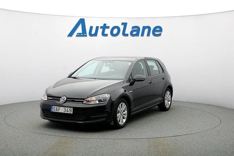 Begagnad VW Golf VII 110 HK (80 kW) 2013 Svart Halvkombi