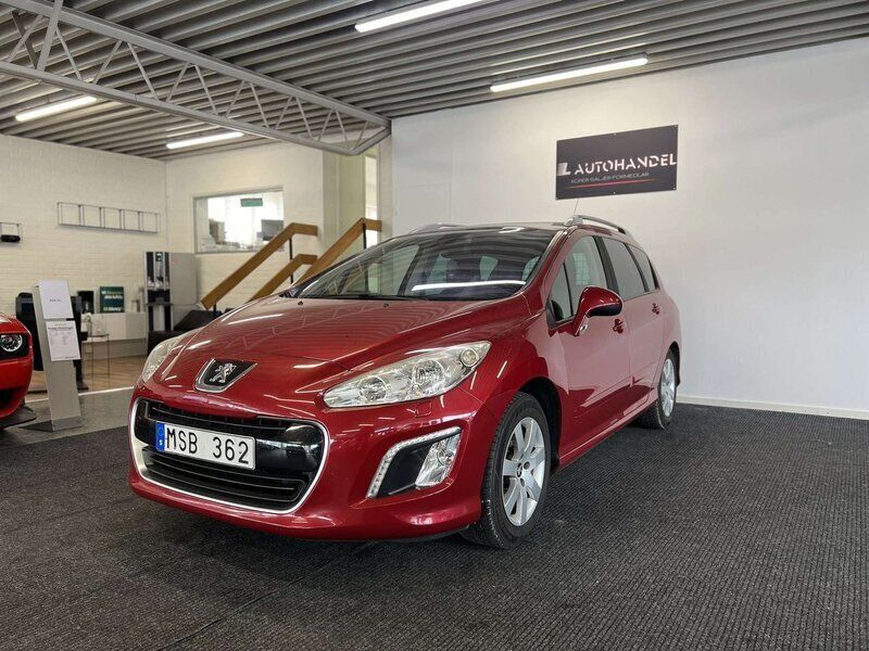 Röd Begagnad 2011 Peugeot 308 Kombi | 69 900 kr (Dyr) - Bild 1/4