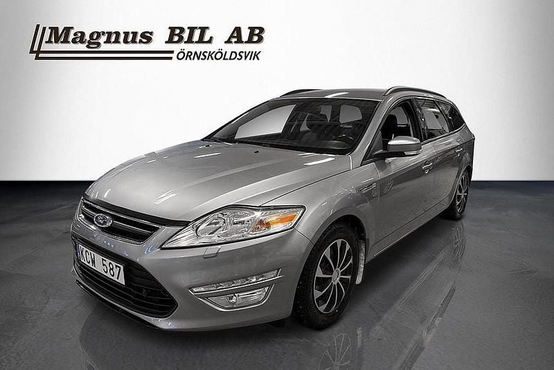 Begagnad Ford Mondeo Sport 140 HK (102 kW) 2013 Grå Kombi