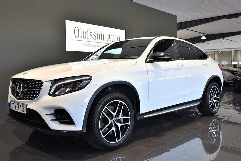 Vit Begagnad 2017 Mercedes GLC350 AMG Sportkupé | 379 000 kr (Bra pris) - Bild 1/4
