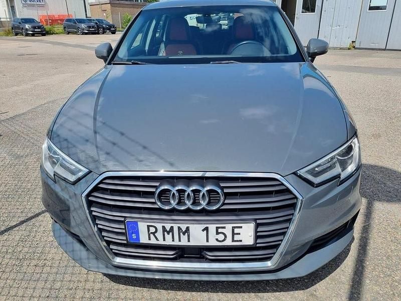Begagnad 2019 Audi A3 Sedan | 158 000 kr (Bra pris) - Bild 1/4
