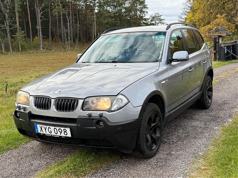 Grå Begagnad 2006 BMW X3 SUV | 43 000 kr (Bra pris) - Bild 1/4