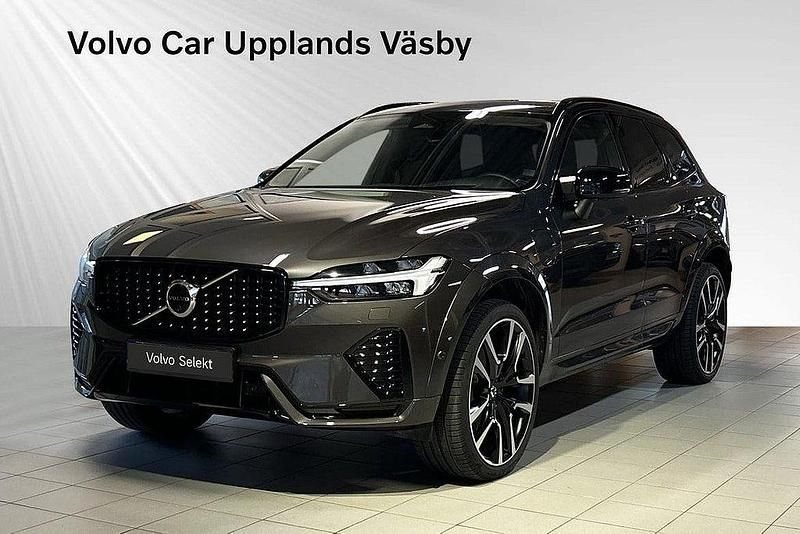 Grå Begagnad 2024 Volvo XC60 Ultra SUV | 689 900 kr - Bild 1/3