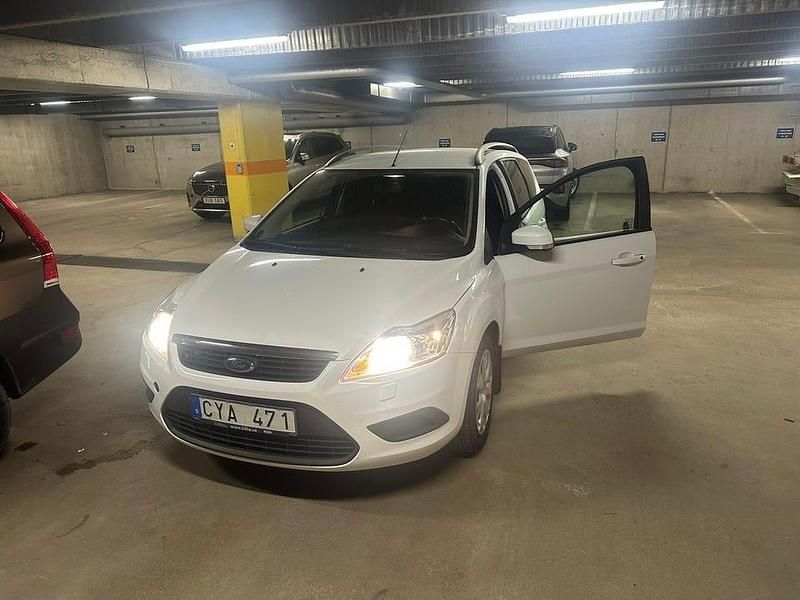 Begagnad 2010 Ford Focus Kombi | 39 000 kr (Marknadspris) - Bild 1/4