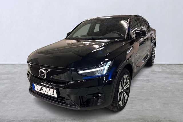Svart Begagnad 2022 Volvo C40 Ultimate SUV | 369 900 kr (Marknadspris) - Bild 1/4